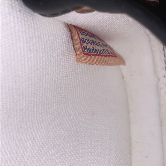 Dooney & Burke wallet/coin purse - Picture 3 of 3